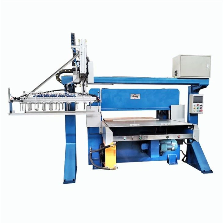 Plastic Clicker Press